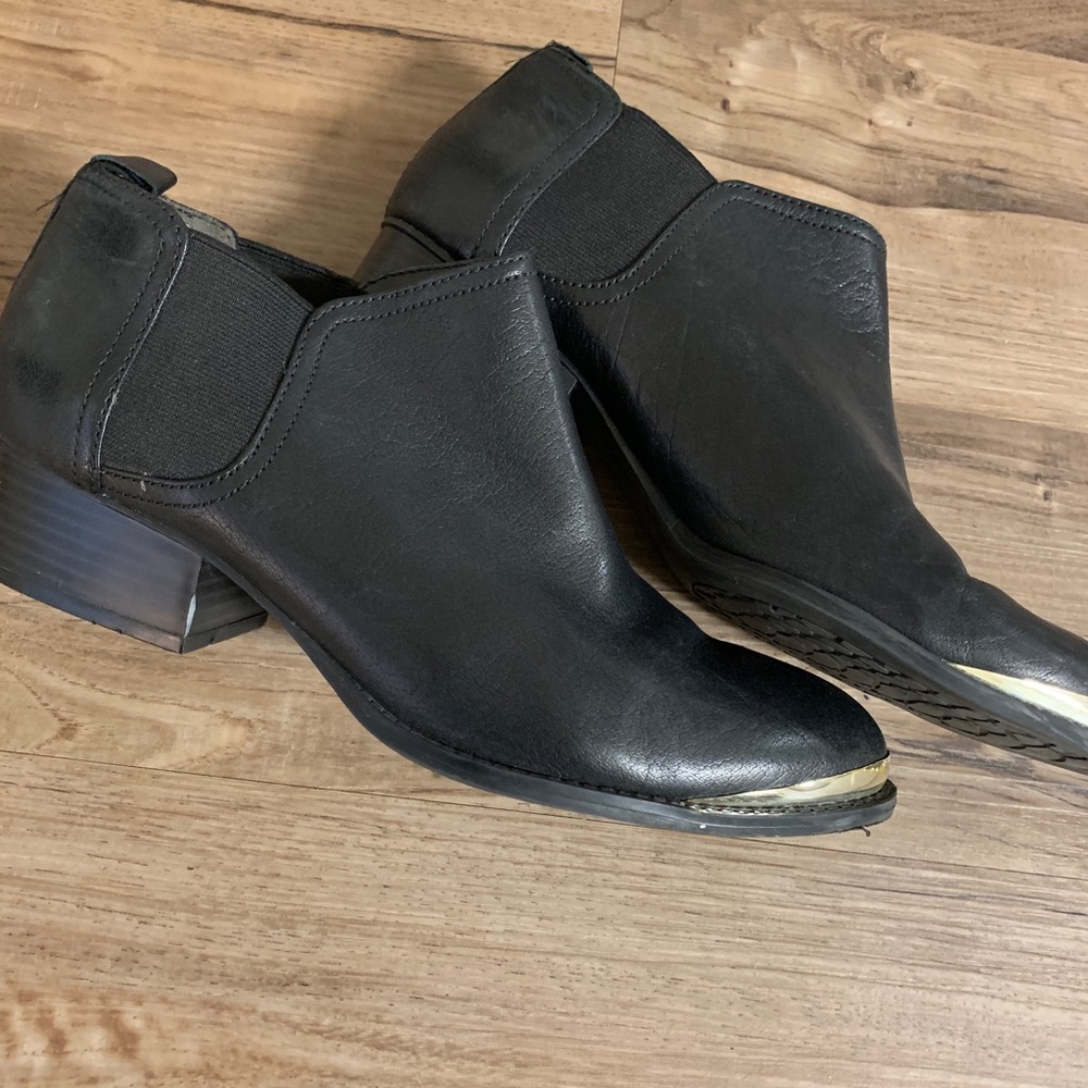 Black ankle booties